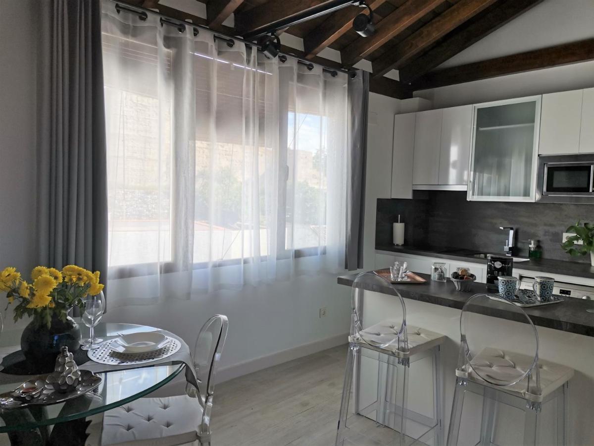 Апартаменты Fg Albayzin Apartamento Deluxe Con Terraza Vistas Y Parking Gratis Гранада Экстерьер фото
